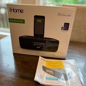 iHome DL44 Docking Station